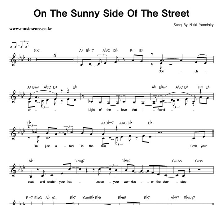 Nikki Yanofsky On The Sunny Side Of The Street 악보 샘플